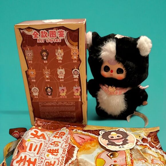 Baby Three Whose Cat Am I? Plush Blind Box - Cola - Picture 14 of 16